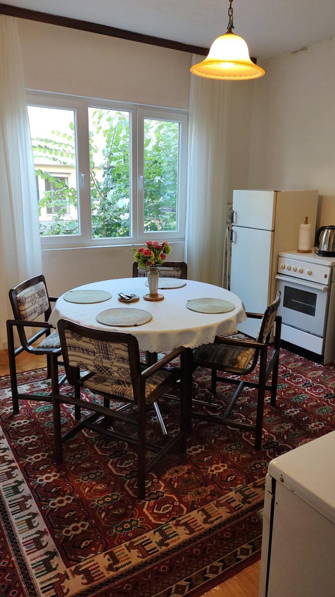 Digital Nomad Comfy Apartment,Foot Mountain Vodno And Millennium Cross,19 Min By Walk To Cener,Free Parking スコピエ エクステリア 写真